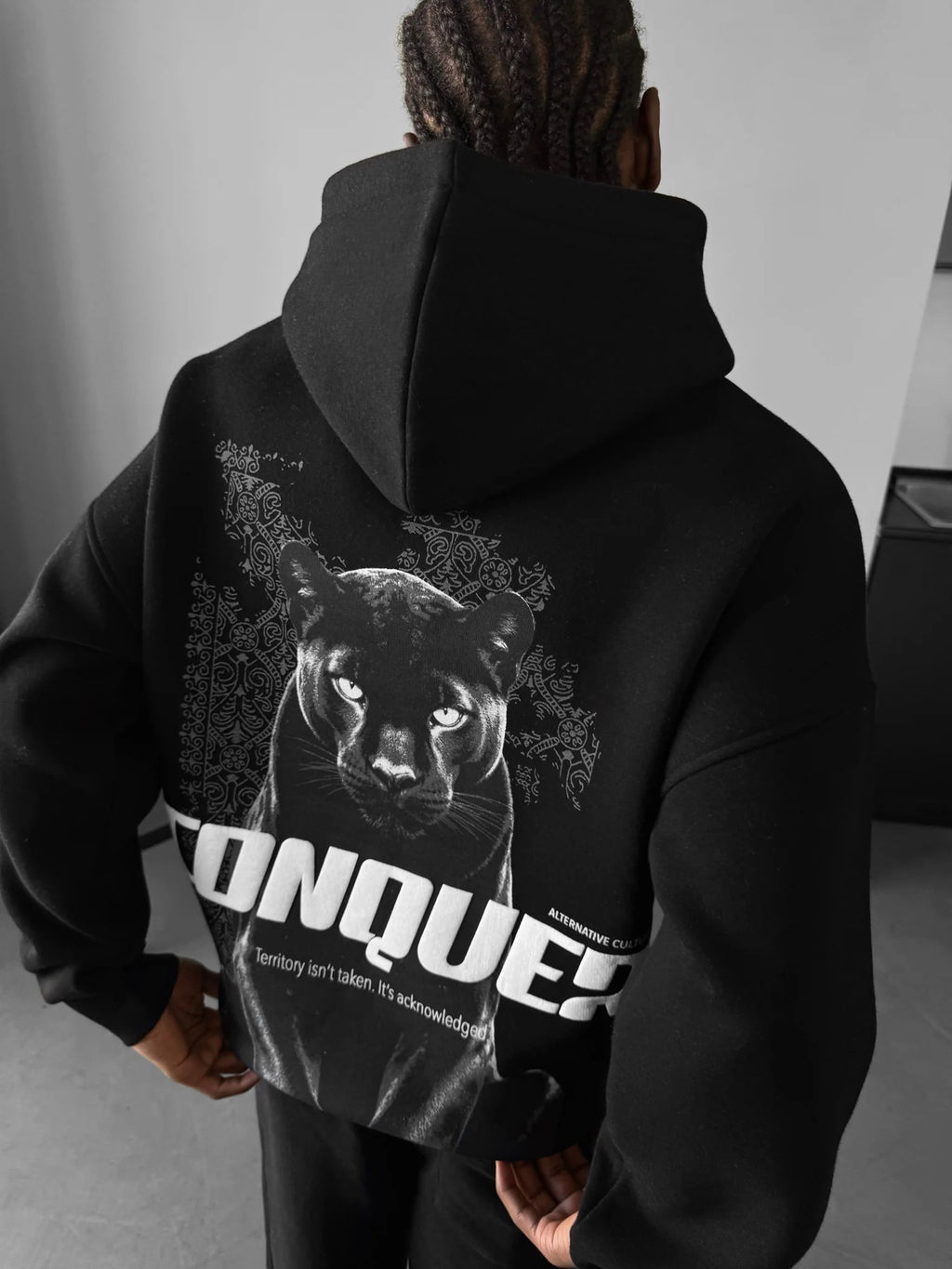 NIGHTFANG HOODIE